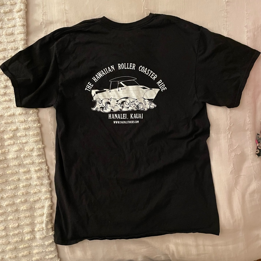 hawaii tee 🏝️